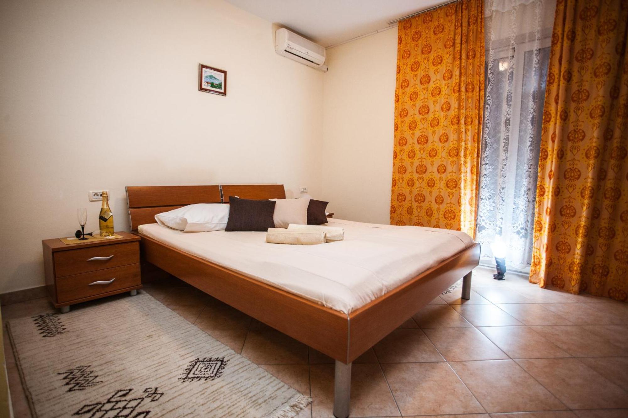 Apartments Agava-Mirjana Omiš Rum bild