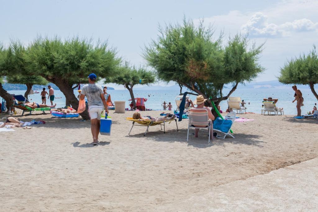 Apartments Agava-Mirjana Omiš Exteriör bild