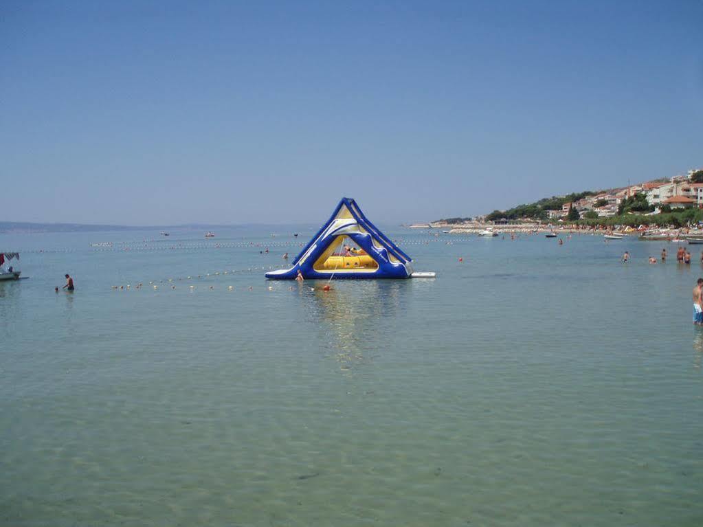 Apartments Agava-Mirjana Omiš Exteriör bild